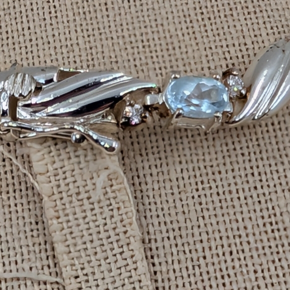 925 Sterling Silver Blue Topaz & CZ Link Bracelet 8” | Twisted Leaf Design - Picture 13 of 16